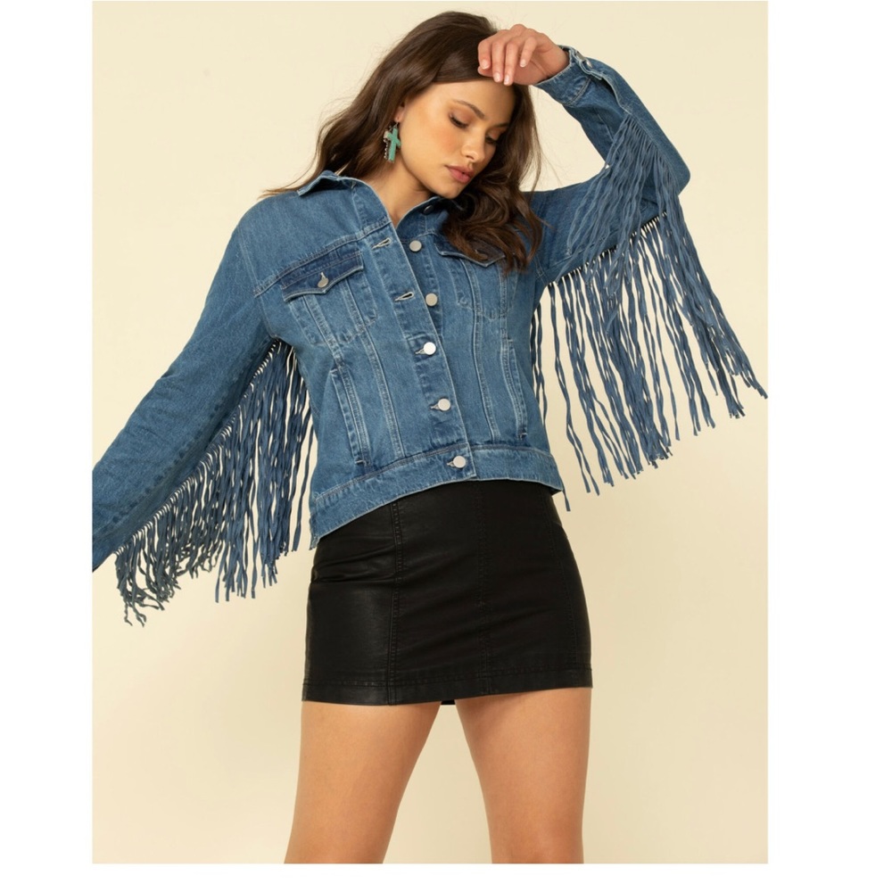 Scully - denim fringe jacket - stagecoach perfect outfit - size M (fits XS-M)